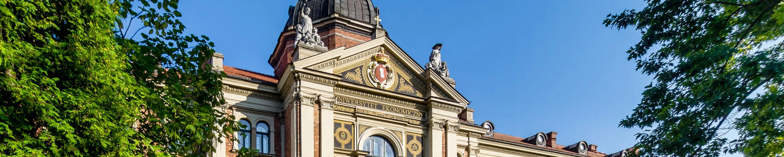 Budynek główny Uczelni